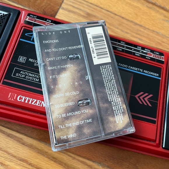 Vintage 1991 Mariah Carey Emotions Cassette Tape - Picture 2 of 3